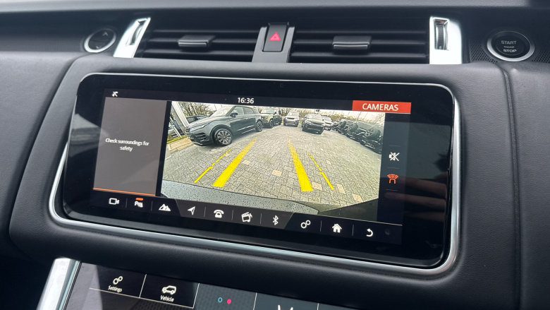 Land Rover Range Rover Sport 2.0 P400e HSE Dynamic Black 5dr Auto Estate